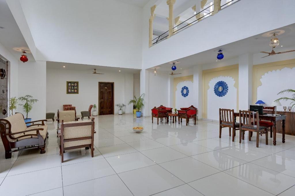 Jag Aravali Resort Udaipur By Naina Staycation - Best For Corporate Events - Family Resort - Swimming Pool - Gardens Екстер'єр фото